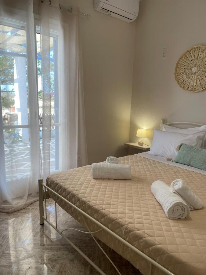 Θἔρως Apartment Tinos Exterior photo