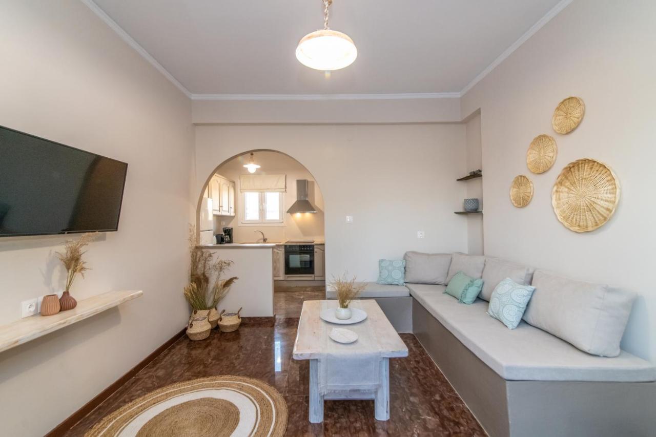 Θἔρως Apartment Tinos Exterior photo